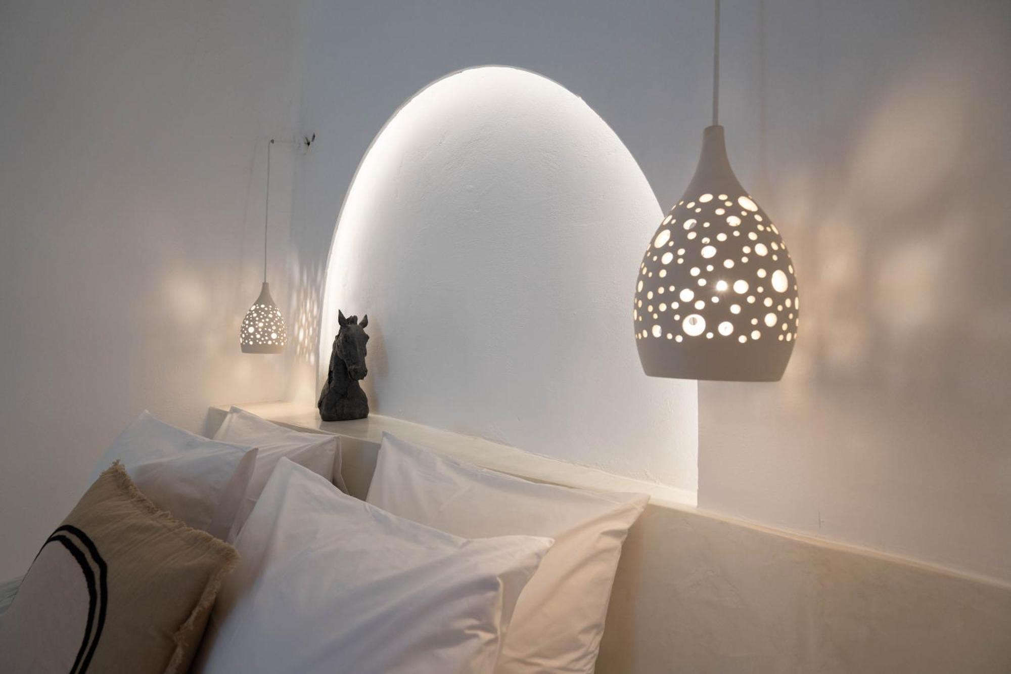 The Magic Luxury Cave Suites Vóthon エクステリア 写真