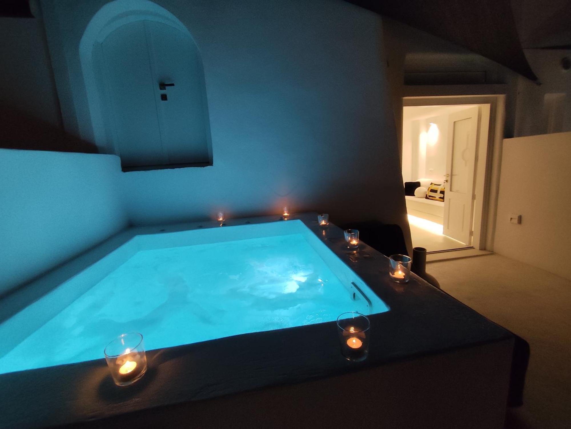 The Magic Luxury Cave Suites Vóthon エクステリア 写真