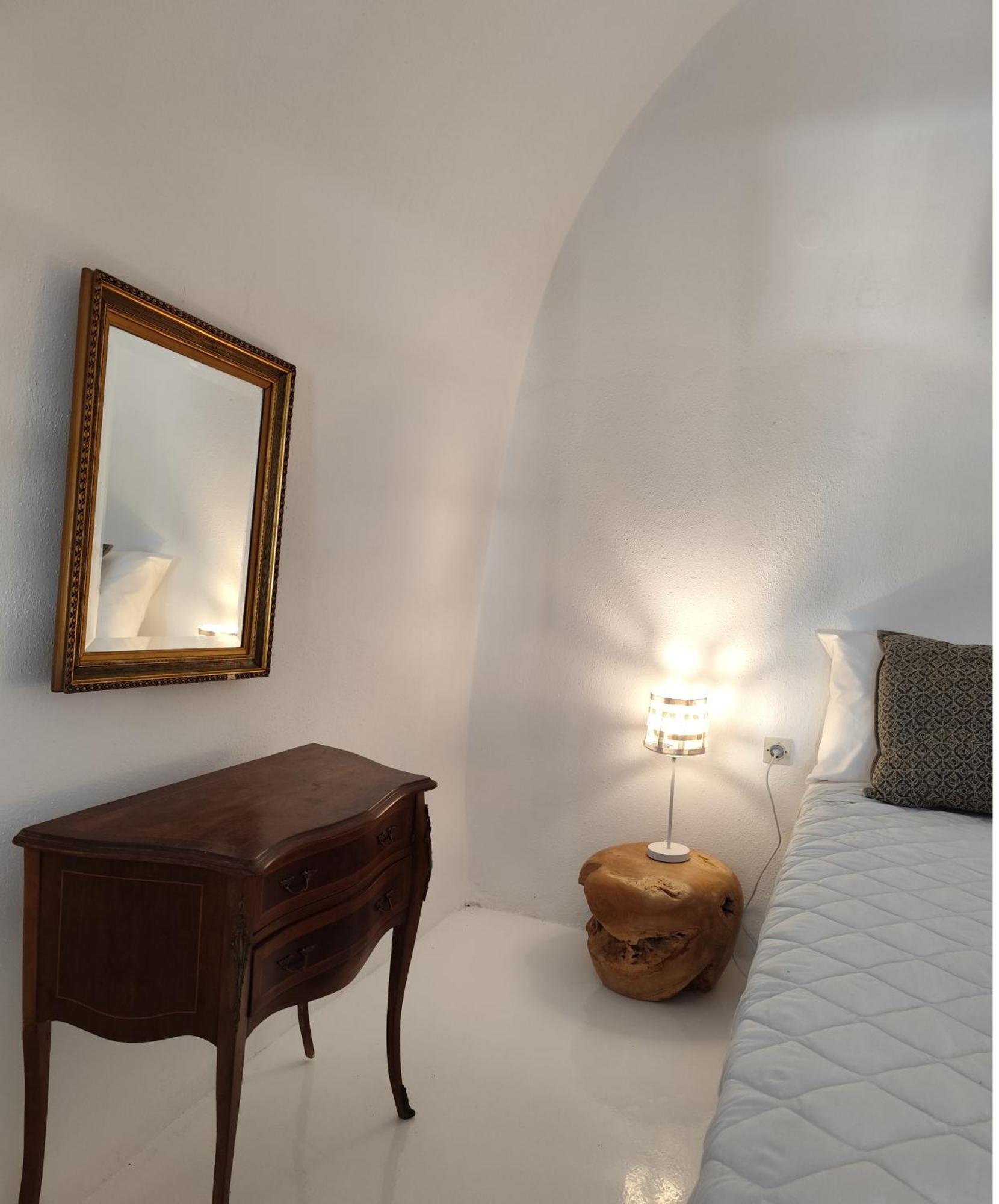 The Magic Luxury Cave Suites Vóthon エクステリア 写真
