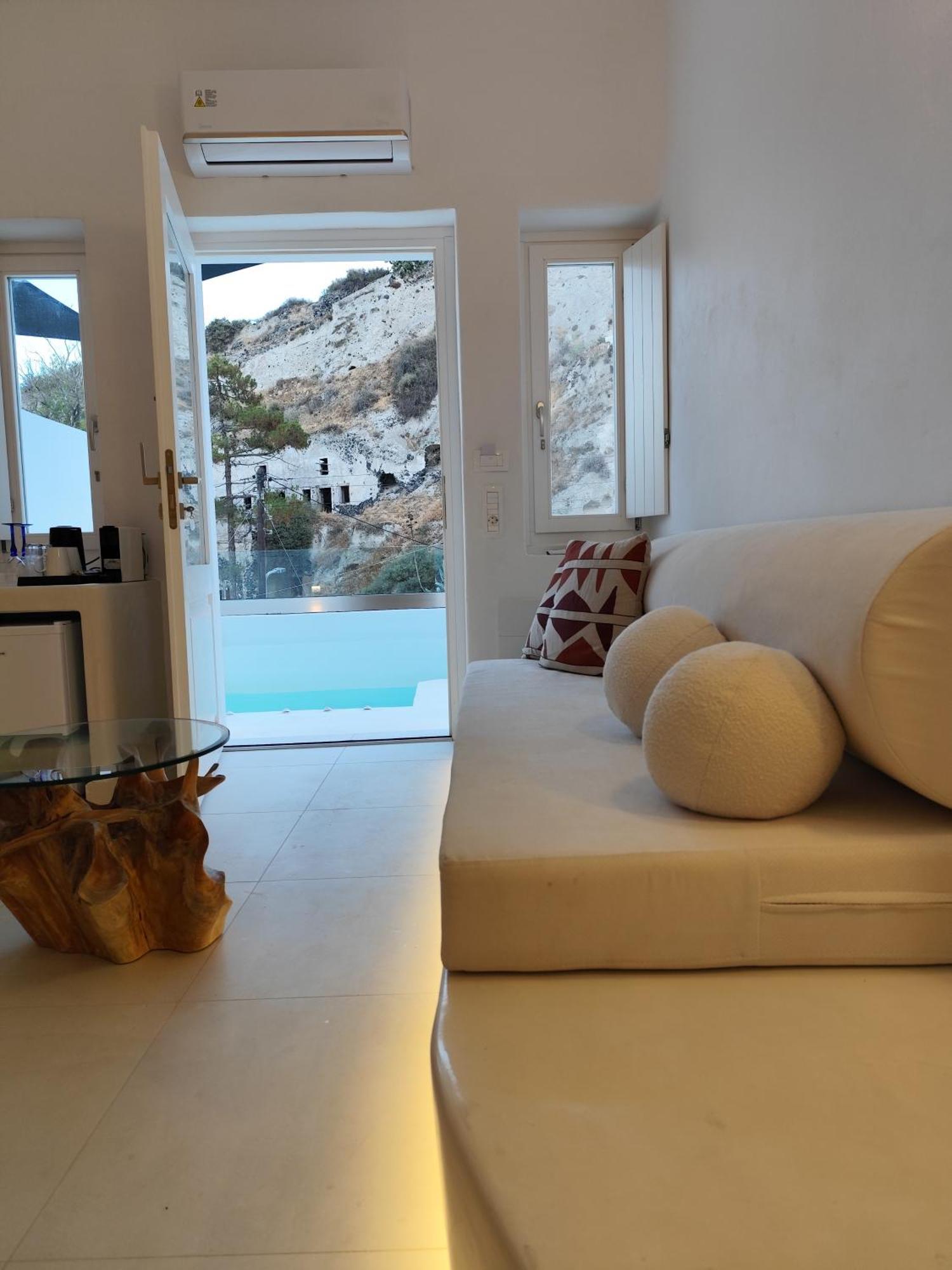 The Magic Luxury Cave Suites Vóthon エクステリア 写真